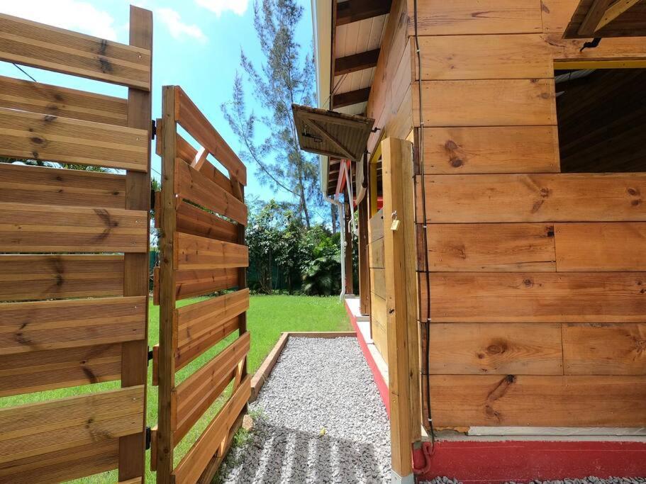 Yuka Lodge - Bungalow Prive Avec Jardin En Pleine Nature Sainte-Anne  Esterno foto